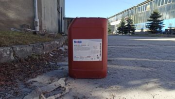 DTE 10 Excel 32, olej hydrauliczny Mobil